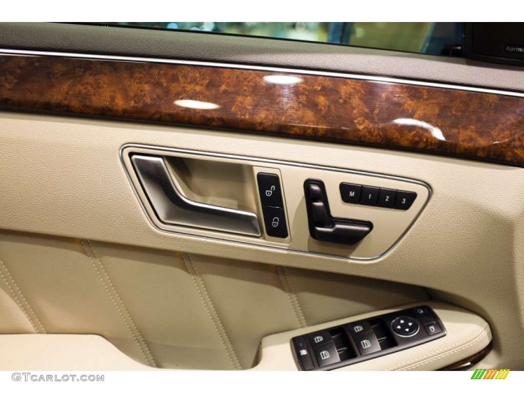 2012 E 350 4Matic Sedan - Quartz Blue Metallic / Almond/Mocha photo #17