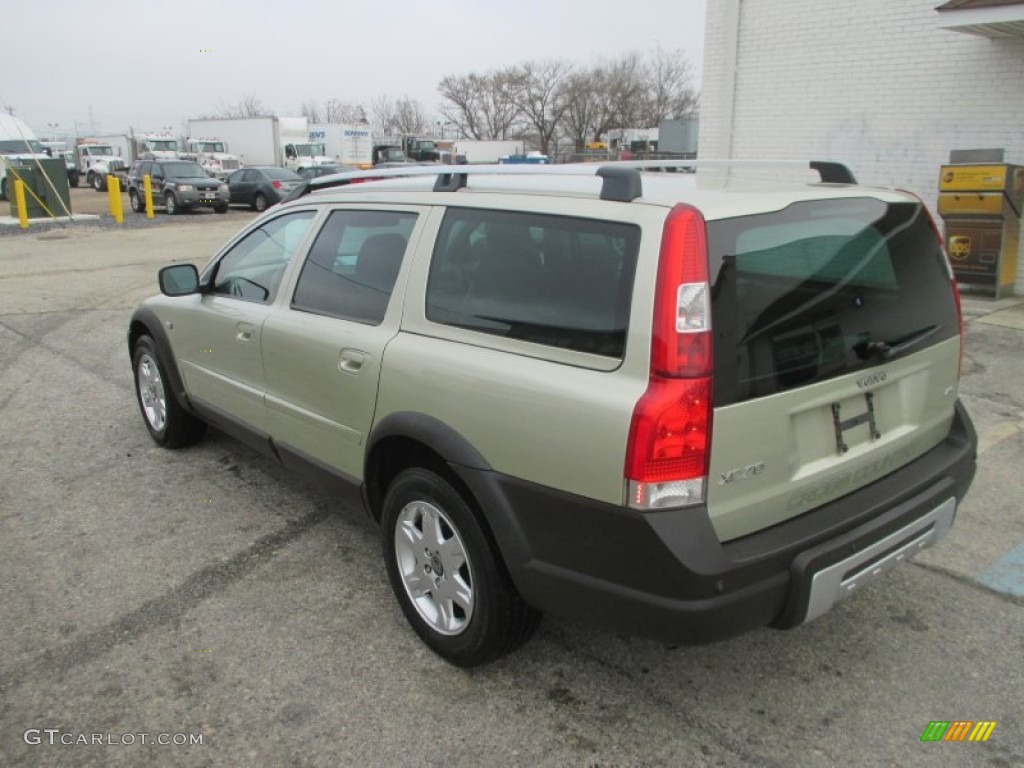 Lunar Gold Metallic 2006 Volvo XC70 AWD Exterior Photo #99960420