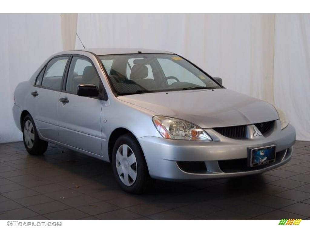2004 Lancer ES - Cool Silver Metallic / Gray photo #2