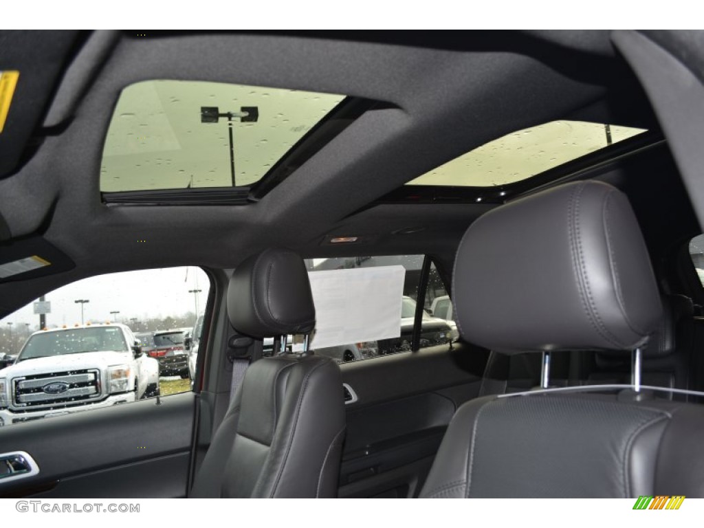 2015 Explorer Limited - Ruby Red / Charcoal Black photo #15