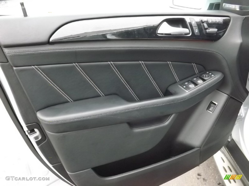 2012 Mercedes-Benz ML 63 AMG 4Matic Black Door Panel Photo #99962863