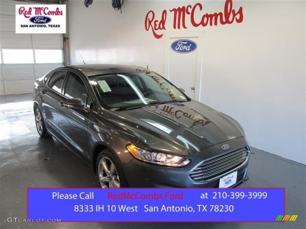 2015 Fusion SE - Magnetic Metallic / Charcoal Black photo #1