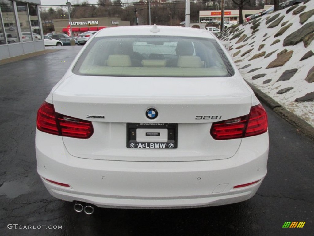 2015 3 Series 328i xDrive Sedan - Alpine White / Venetian Beige photo #5
