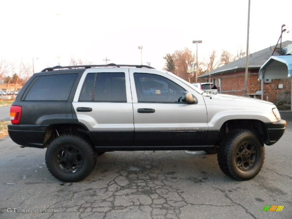 2000 Grand Cherokee Laredo 4x4 - Silverstone Metallic / Agate photo #11