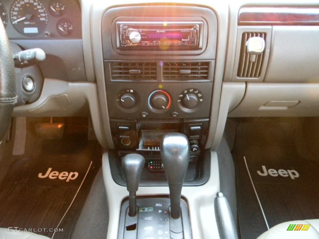 2000 Grand Cherokee Laredo 4x4 - Silverstone Metallic / Agate photo #15