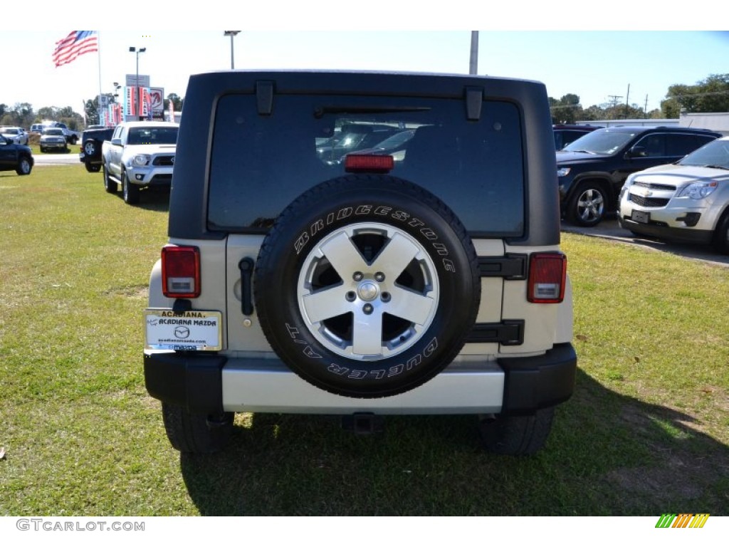 2011 Wrangler Unlimited Sahara 4x4 - Sahara Tan / Black photo #4