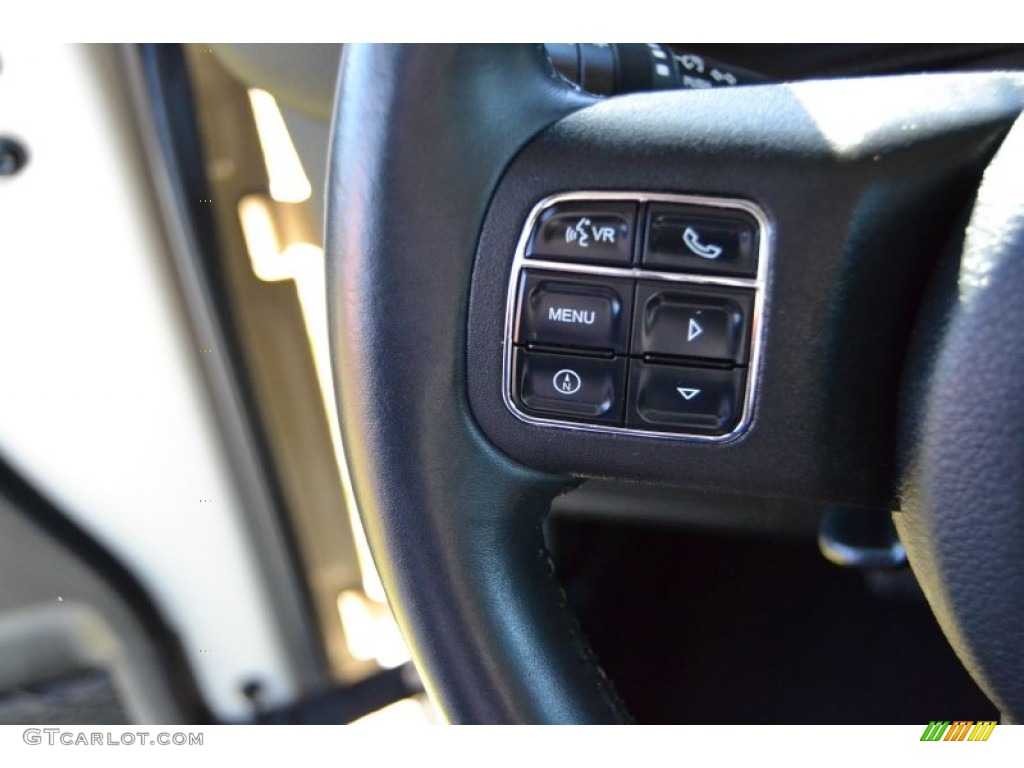 2011 Wrangler Unlimited Sahara 4x4 - Sahara Tan / Black photo #17