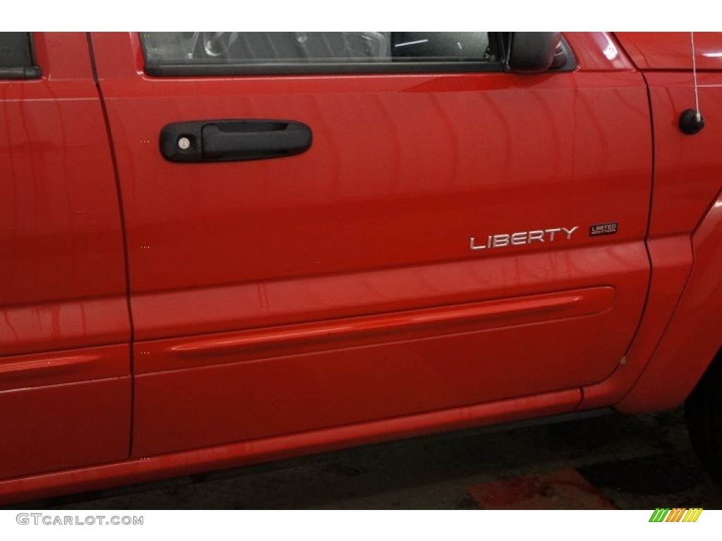 2002 Liberty Limited 4x4 - Flame Red / Taupe photo #47