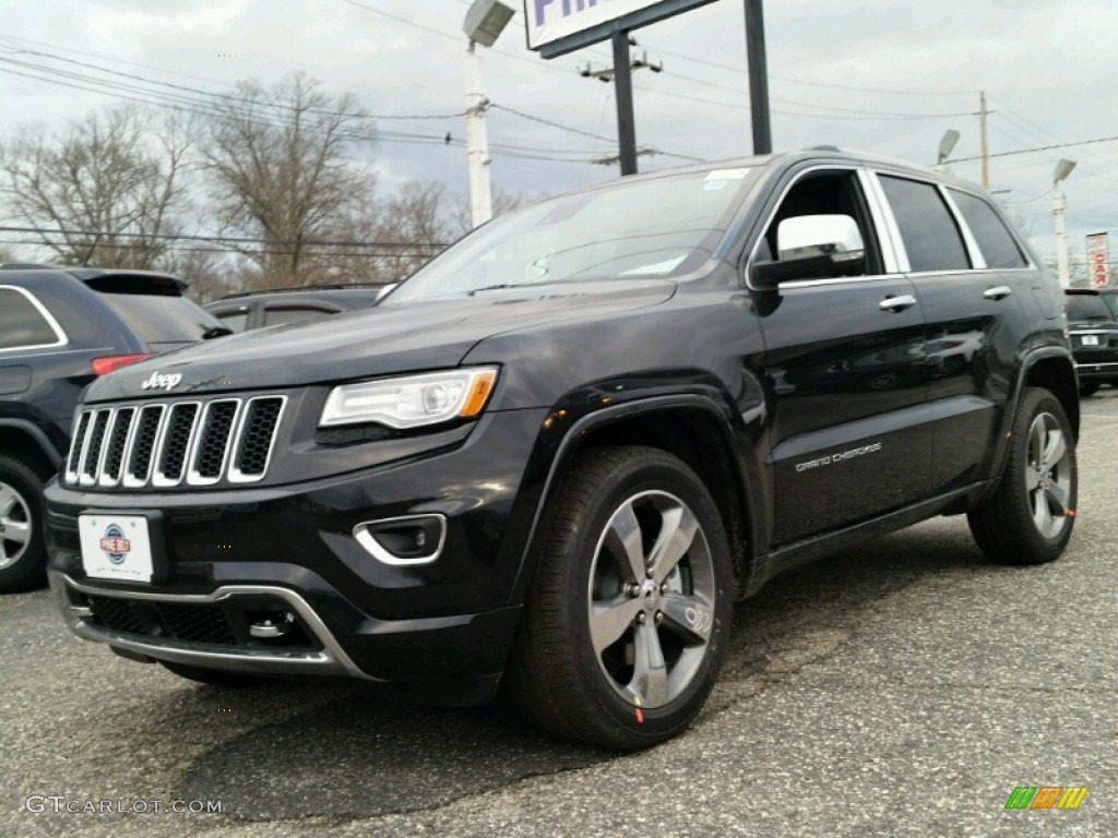 2015 Grand Cherokee Overland 4x4 - Brilliant Black Crystal Pearl / Black photo #1