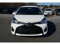 Super White - Yaris 5-Door L Photo No. 4