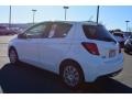 Super White - Yaris 5-Door L Photo No. 18