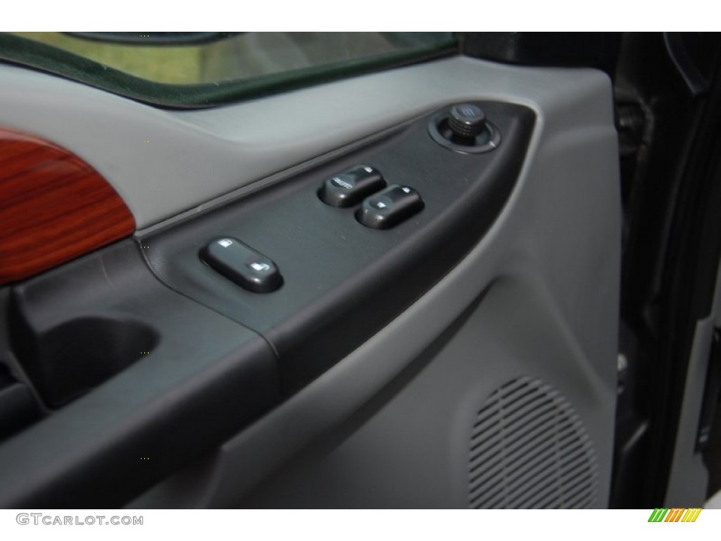 2006 F250 Super Duty Lariat SuperCab 4x4 - Dark Shadow Gray Metallic / Medium Flint photo #12