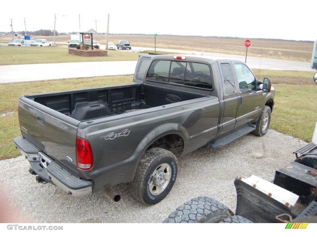 2006 F250 Super Duty Lariat SuperCab 4x4 - Dark Shadow Gray Metallic / Medium Flint photo #22