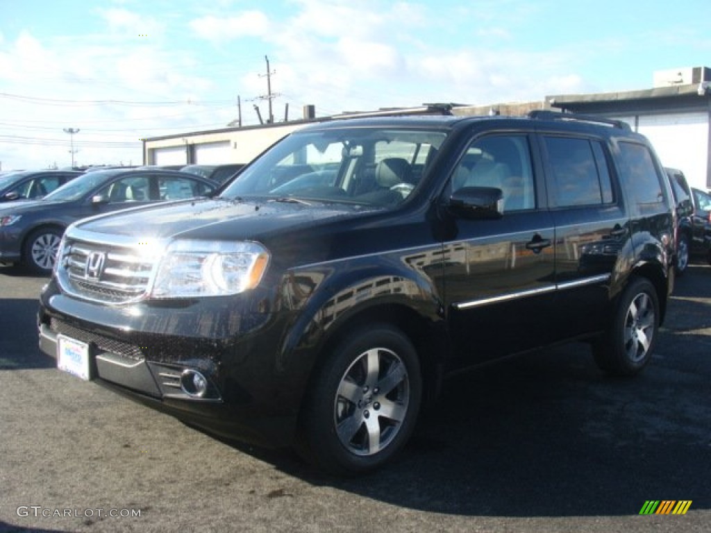 Crystal Black Pearl Honda Pilot